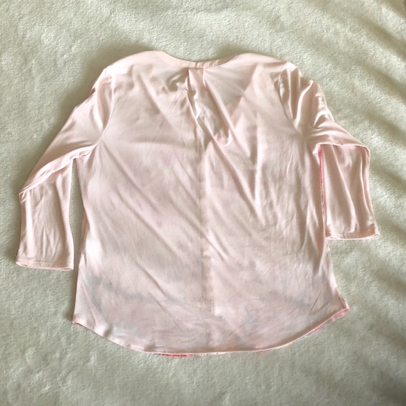 Soft baby pink pastel cropped sleeve blouse - Picture 2 of 7